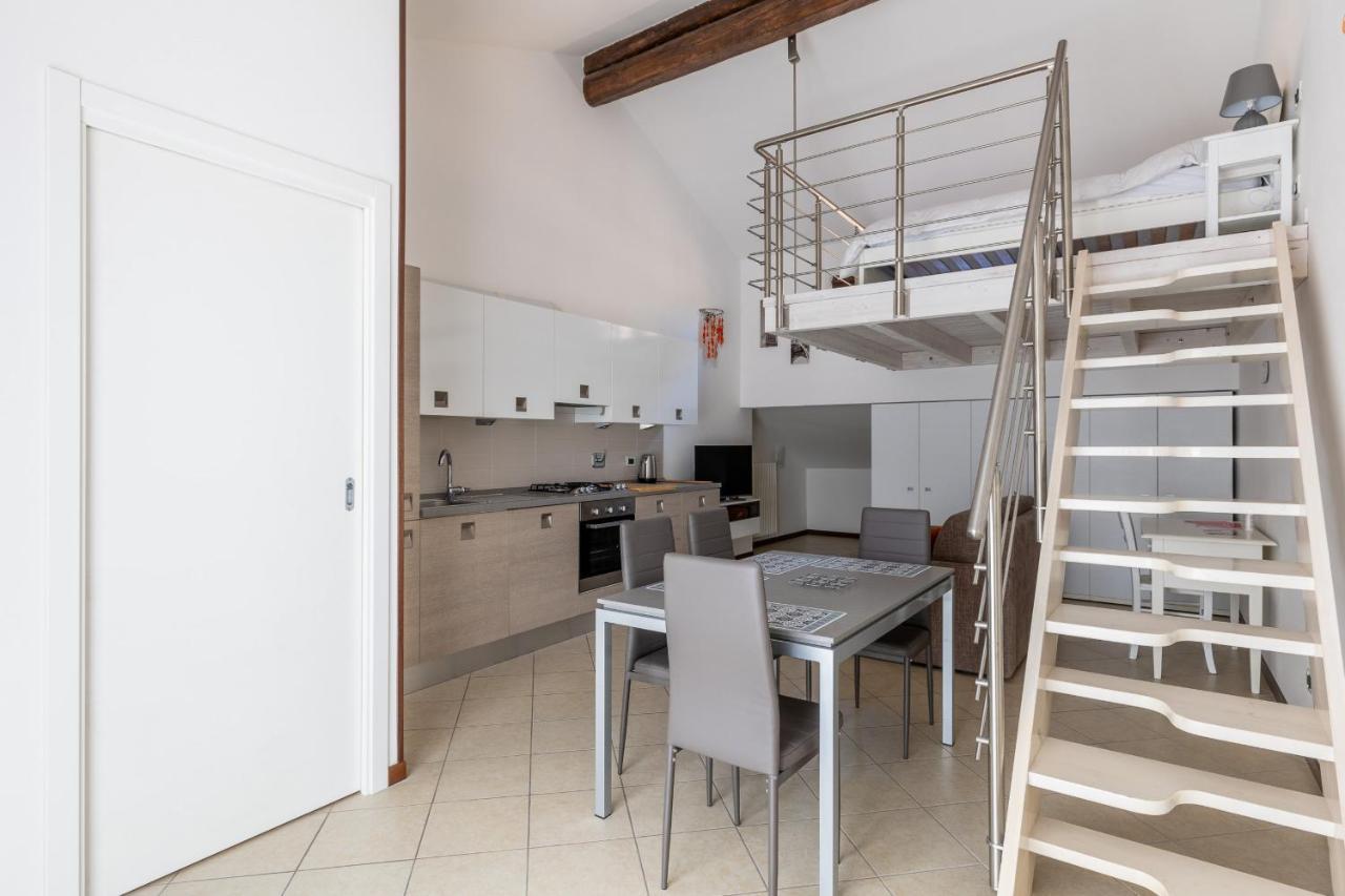 Cozy Mezzanine Apartment By Wonderful Italy بولونيا المظهر الخارجي الصورة