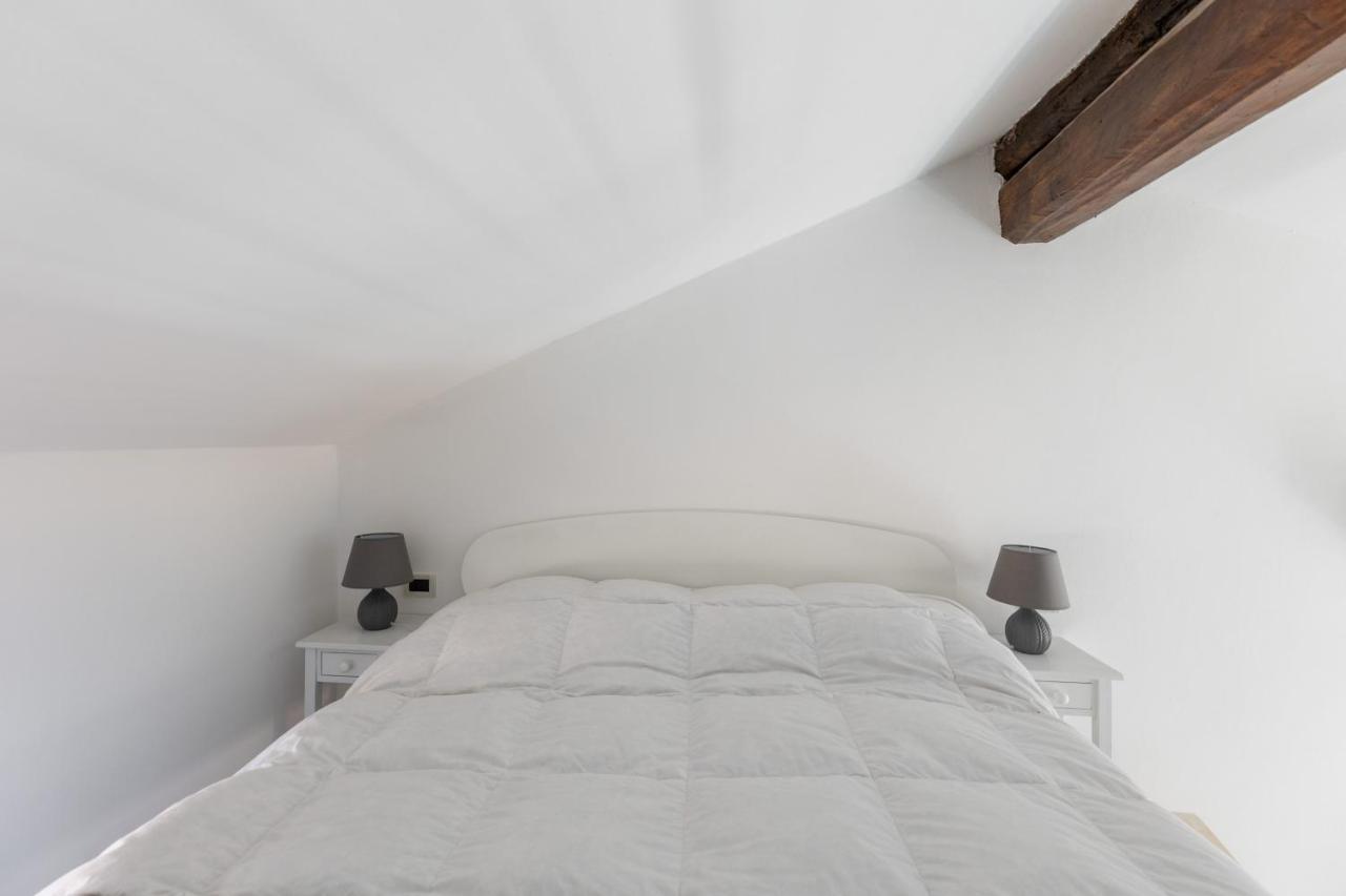 Cozy Mezzanine Apartment By Wonderful Italy بولونيا المظهر الخارجي الصورة